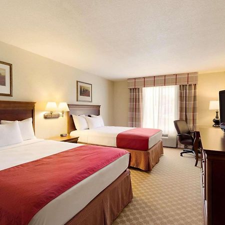 Country Inn & Suites By Radisson, Nevada, Mo Eksteriør bilde