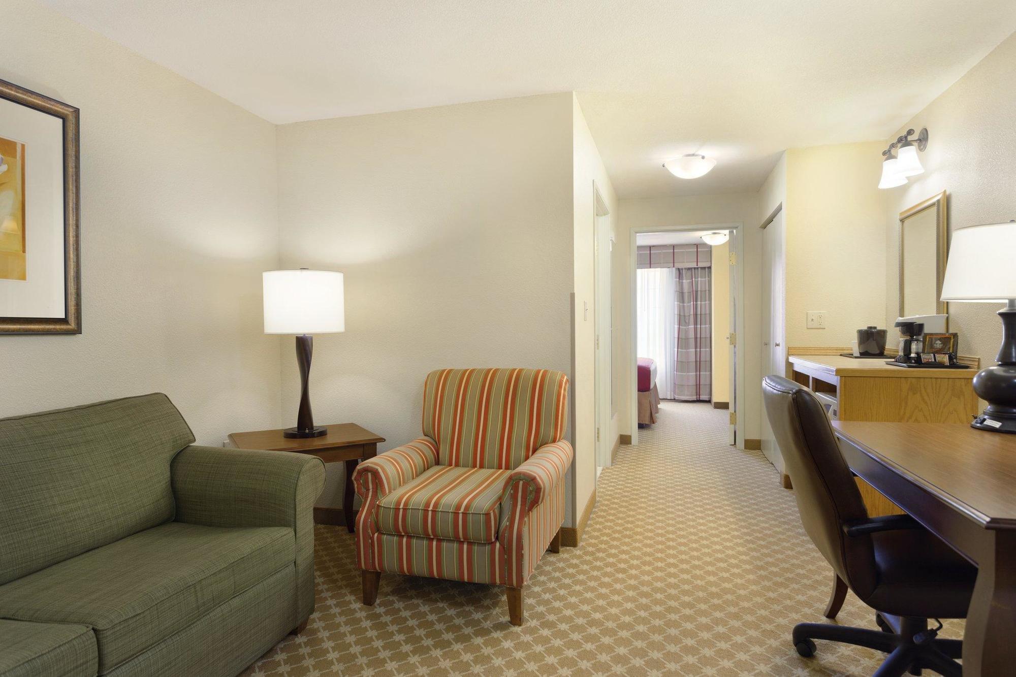 Country Inn & Suites By Radisson, Nevada, Mo Eksteriør bilde