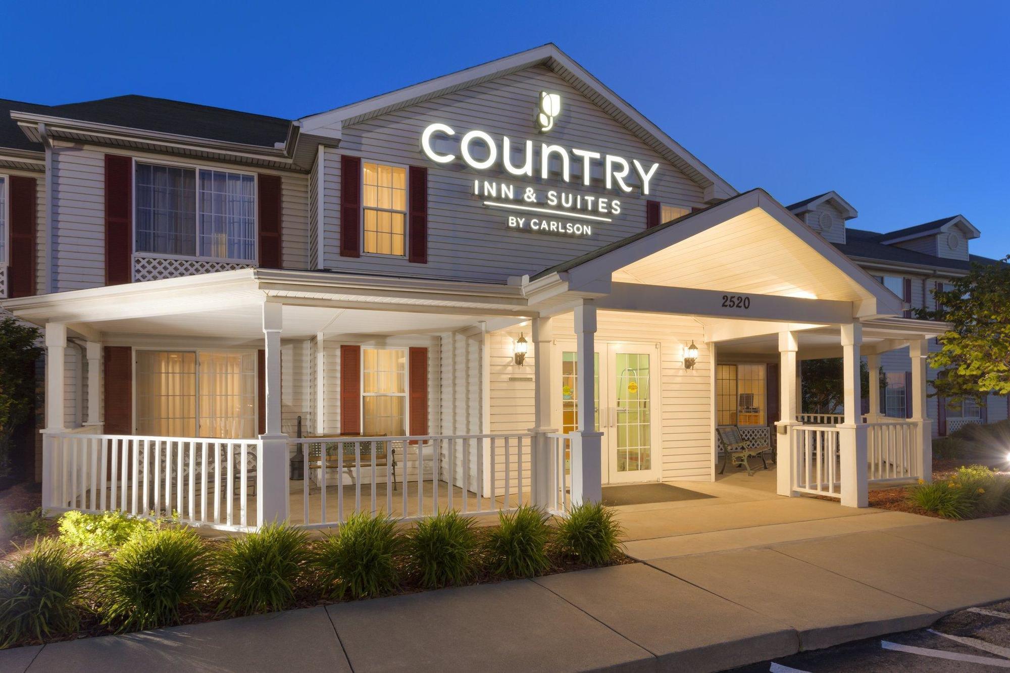 Country Inn & Suites By Radisson, Nevada, Mo Eksteriør bilde