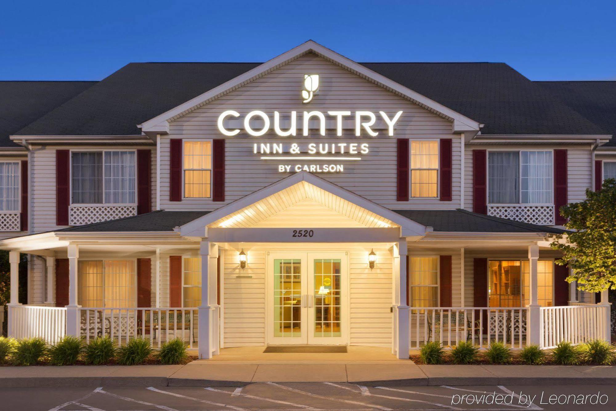 Country Inn & Suites By Radisson, Nevada, Mo Eksteriør bilde